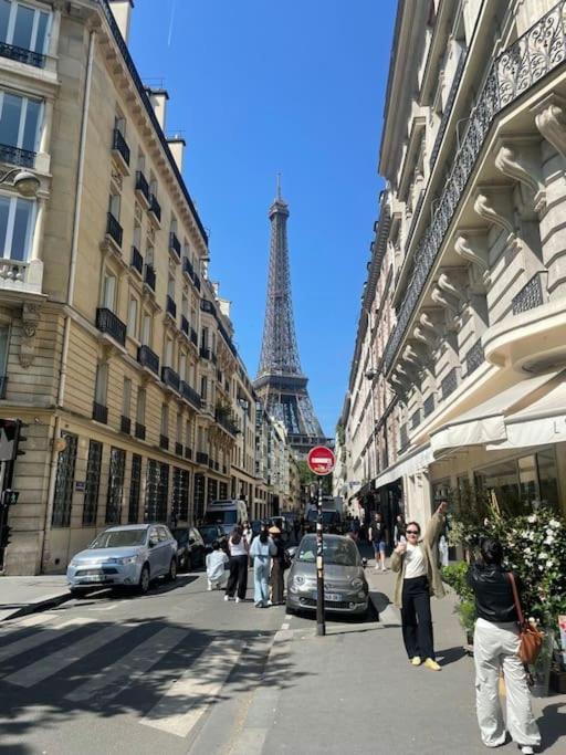 Gustave - Charming Eiffel Tower Appartement - Paris Exterior photo
